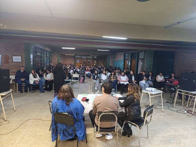 Chepes: Un encuentro para escuchar y participar