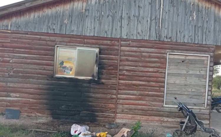 Milagro: un incendio en el exterior de una vivienda fue controlado rápidamente